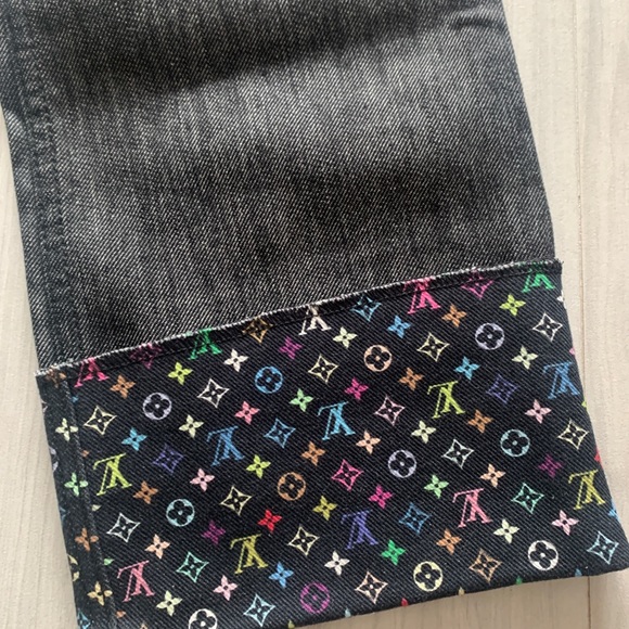 BRAND NEW Authentic Ladies Louis Vuitton Jeans - Picture 4 of 14